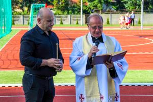 Wielofunkcyjne boisko, oświetlenie i bieżnia dla uczniów Szkoły Podstawowej nr 7 [ZDJĘCIA, FILM]