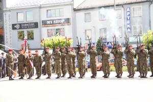 Święto Wojska Polskiego. Uroczysta zbiórka, pokazy wyszkolenia i koncert na pl. Kościuszki