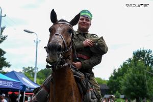 Tłumy na Pikniku Militarnym