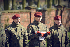 Tomaszowianie oddali hołd ofiarom zbrodni katyńskiej